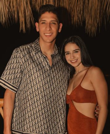 Sofia Toache with her boyfriend Edson Alvarez